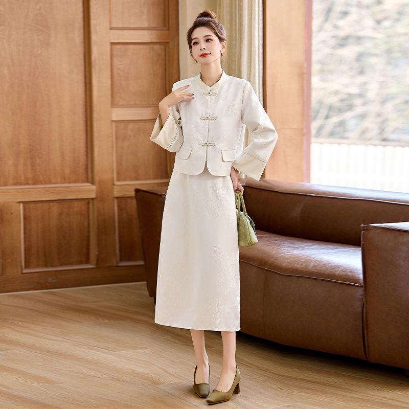 2025 Spring New Chinese Style Jacquard Frog Button Stand Collar Two-Piece Skirt Set