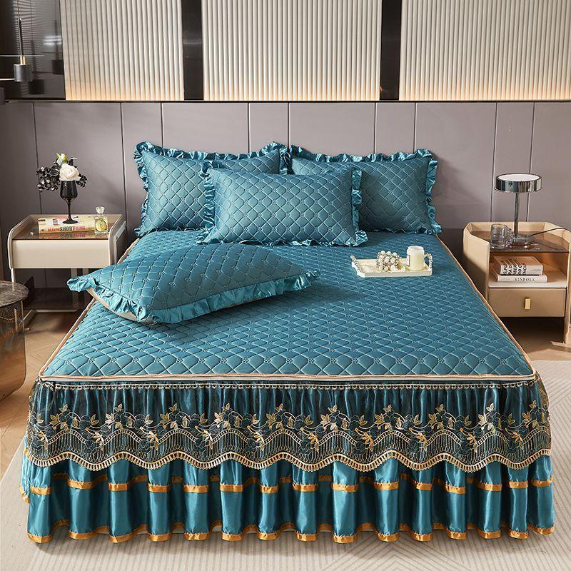 Комплект из 3 предметов для спальни Высококачественная юбка для кровати из хрустального бархата Комплект из трех предметов с толстой кружевной отделкой, стиль корейской принцессы Теплый и нескользящий чехол для матраса