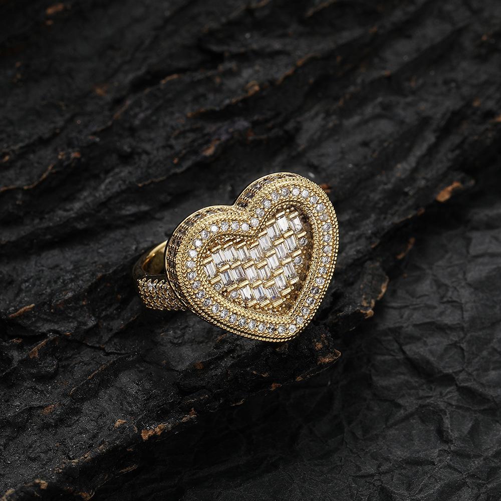 Love Ring, European and American Hip-hop Copper Inlaid Zircon, Women's Personality Popular Ring, Heart Ring.