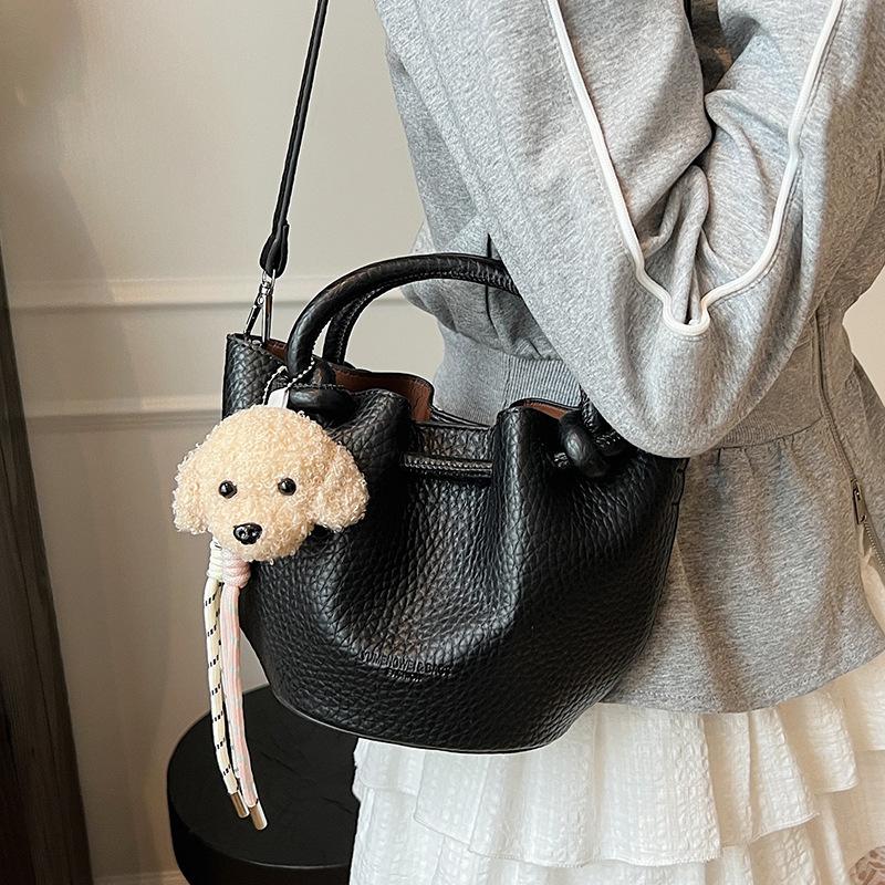 2025 New Simple Lychee Pattern Portable Vegetable Basket Bag Exquisite Versatile Fashion Commuter Messenger Mother Bag Women