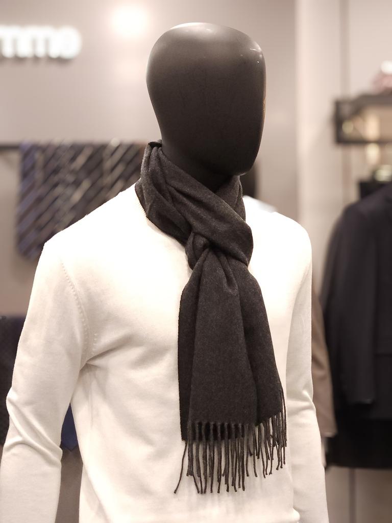 Basso Homme Мужской шарф из 100% кашемира в елочку, угольный