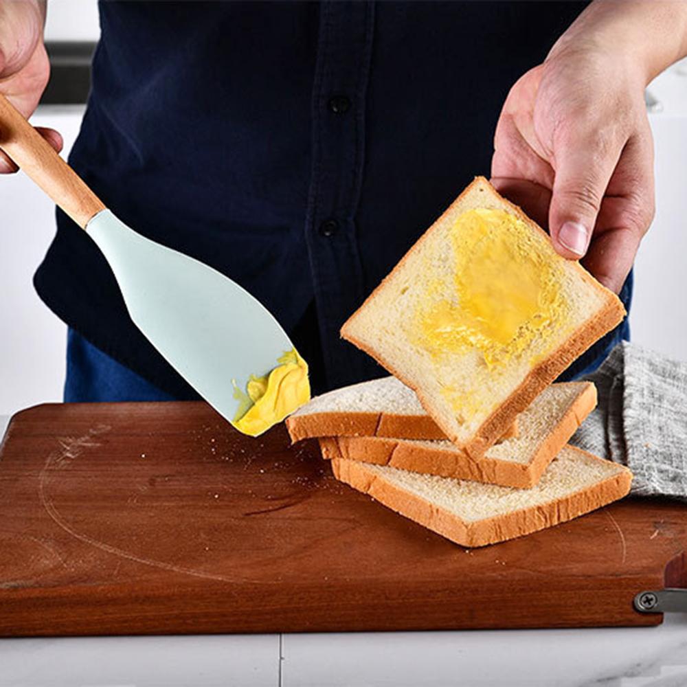 Silicone Kitchenware Cooking Utensils Set Non-stick Cookware Spatula Shovel Egg Beaters Wooden Handle Kitchen Cooking Tool Set