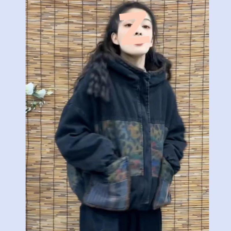 Ретро Принт Джинсовая Куртка с Капюшоном на Флисовой Подкладке – Зимнее Тепло и Приталенный Крой 2025