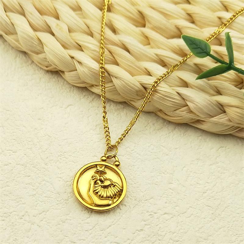 Маленькие и универсальные украшения для темперамента, рельеф из нержавеющей стали с изображением двенадцати знаков зодиака, круглая подвеска, ожерелье из титановой стали