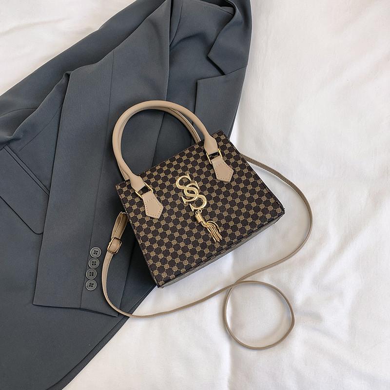 Стильная ретро клетчатая сумочка из элегантного полиуретана и мягкой структуры для повседневного использования