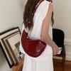 Корейская нишевая сумка подмышку женская летняя новая трендовая и модная сумка-седло повседневная красная сумка через плечо трендовая