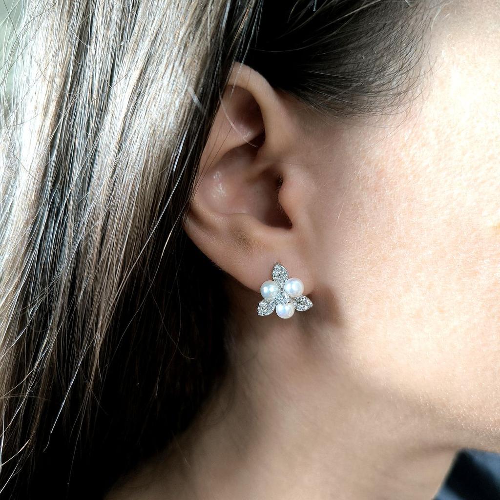 Серебряные серьги с натуральным жемчугом, фианитами (2160267)