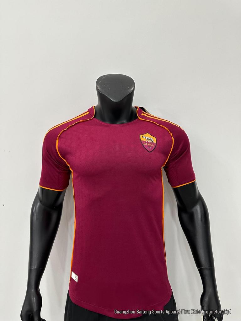 2526 Футбольные майки: Челси, Вулверхэмптон, Лиссабон, Эвертон, Ривер Плейт, Кукута, Атлетико Насьональ - Домашний и Выездной