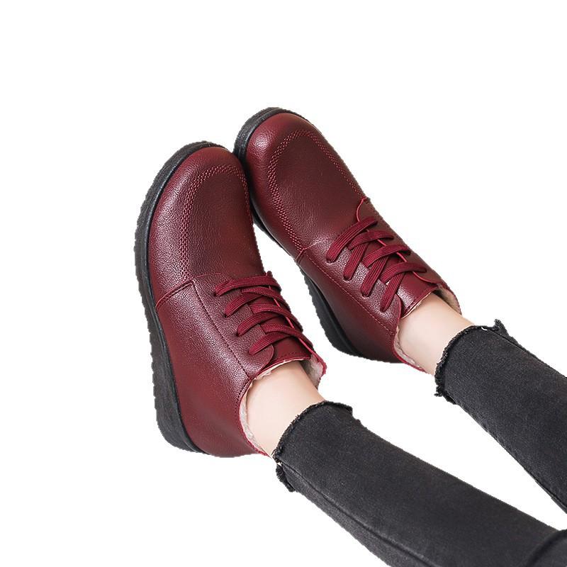 Мамины хлопковые туфли женские зимние бархатные утолщенные теплые полусапожки нескользящие водонепроницаемые на плоской подошве удобные бабушкины хлопковые туфли