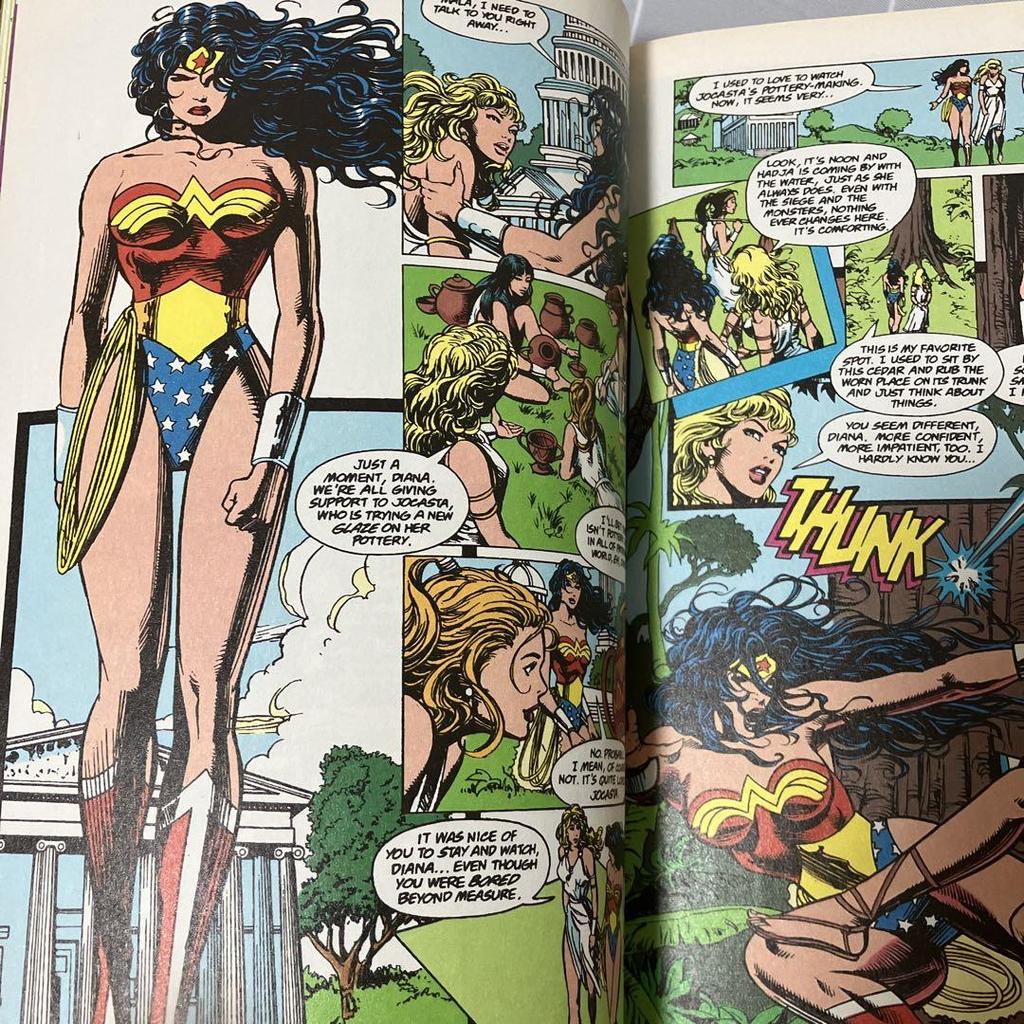 [Б/У] ЧУДО-ЖЕНЩИНА МАЙКА ДЕОДАТО Американские комиксы