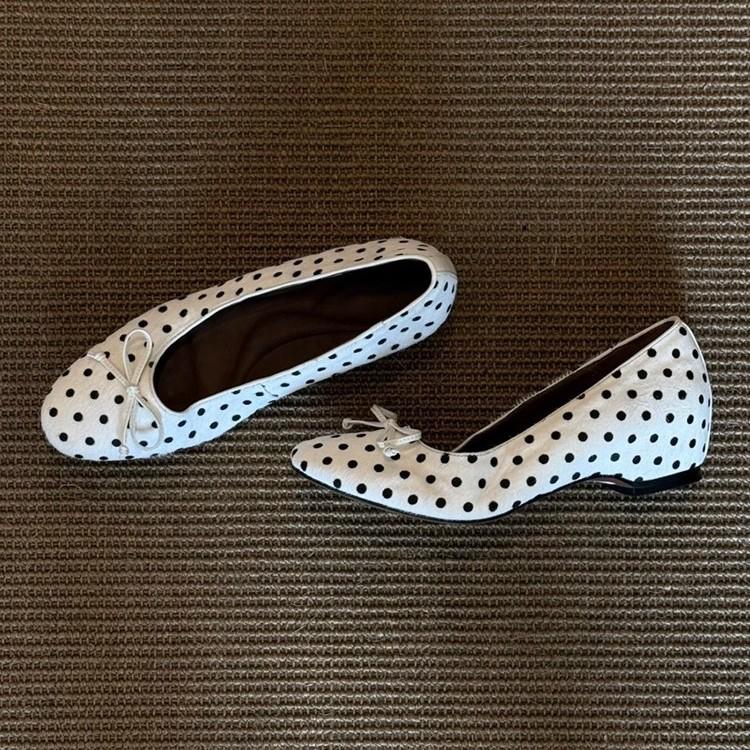 [Фабричный товар] Французские с юбкой, с мелким вырезом, квадратным носком, скрытой платформой, женские туфли-лодочки, маленького размера, универсальные, нишевые Мэри