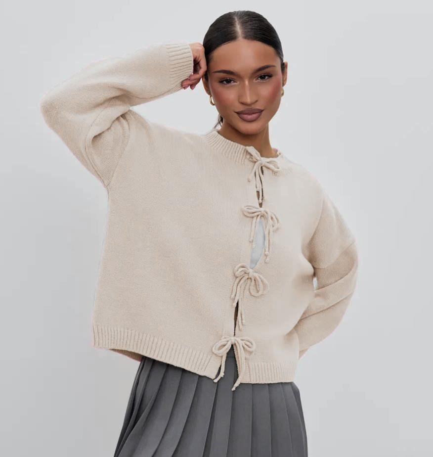 2025 Autumn/Winter Casual Loose Cardigan: Solid Color Knitted Sweater for Women