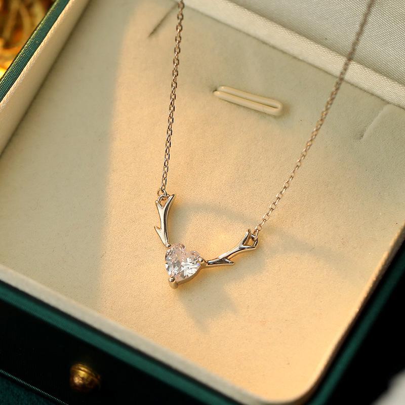 Banyan Tree S925 Silver Deer Antler Necklace: Luxury Clavicle Chain, Perfect Gift for Her
