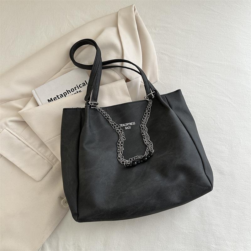 Весенняя повседневная и красивая сумка на цепочке большой вместимости, персонализированная сумка-тоут в стиле ретро для женщин 2024 года, новая сумка через плечо для поездок на работу