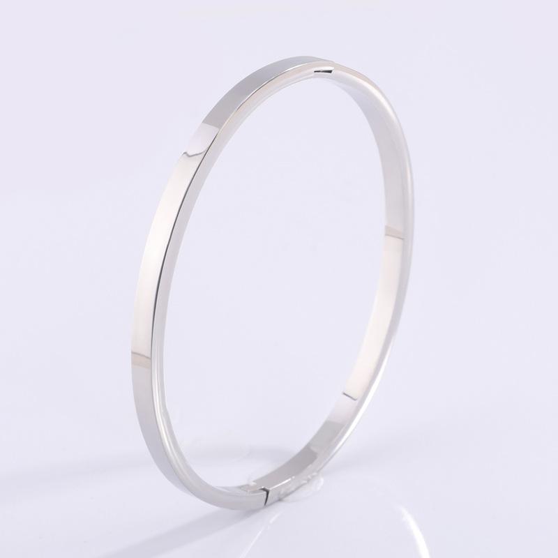 Titanium steel bracelet gold high version temperament zircon bracelet women's light luxury fashion elegance does not fade simple bracelet