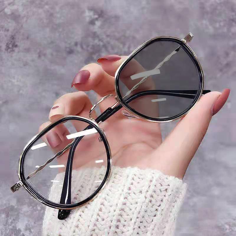 The Same Photosensitive Color-Changing Glasses Have No Degree Flat Glasses, Women'S Youth And Sweet Campus Wind Myopia Glasses