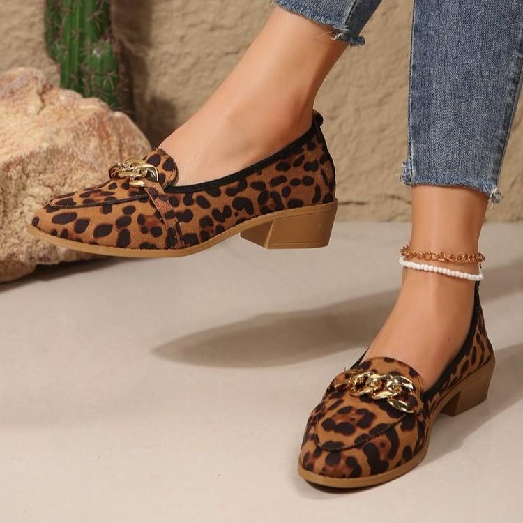 2024 Новые горячие продажи модные туфли на плоской подошве с леопардовым принтом женские мокасины с металлической цепочкой дышащие повседневные кроссовки Zapatillas Mujer