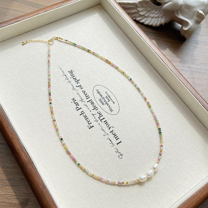 Qiaoen 2 мм Турмалиновое ожерелье конфетных цветов с пресноводным жемчугом - Женский французский ретро-стиль