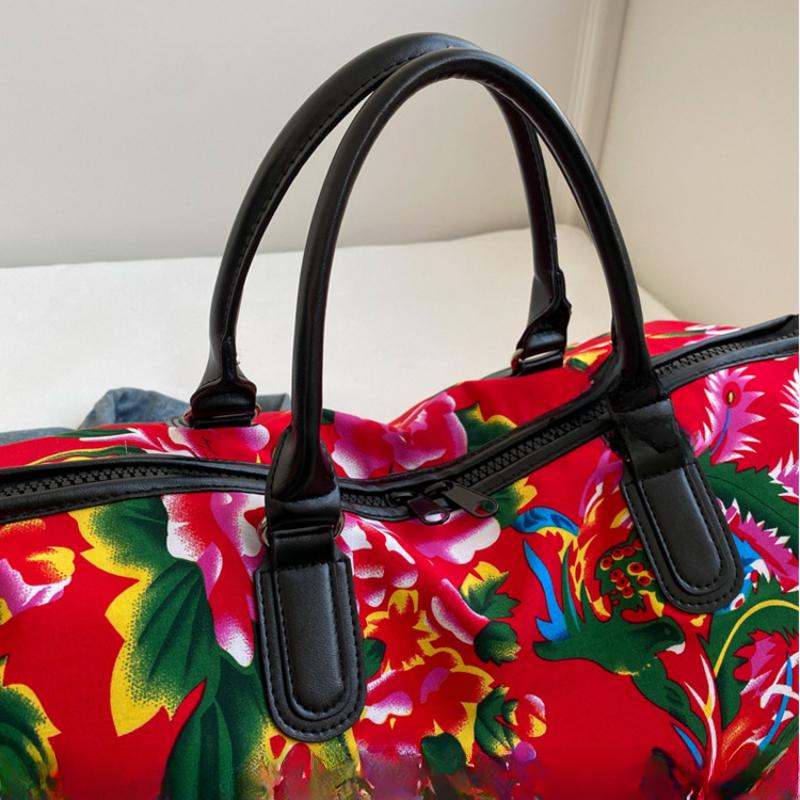 Chinese Ethnic High Capacity Travel Bag Versatile Contrasting Color Sports Fitness Handbag Personalized Northeast Big Flower Cotton Coat Crossbody Bag