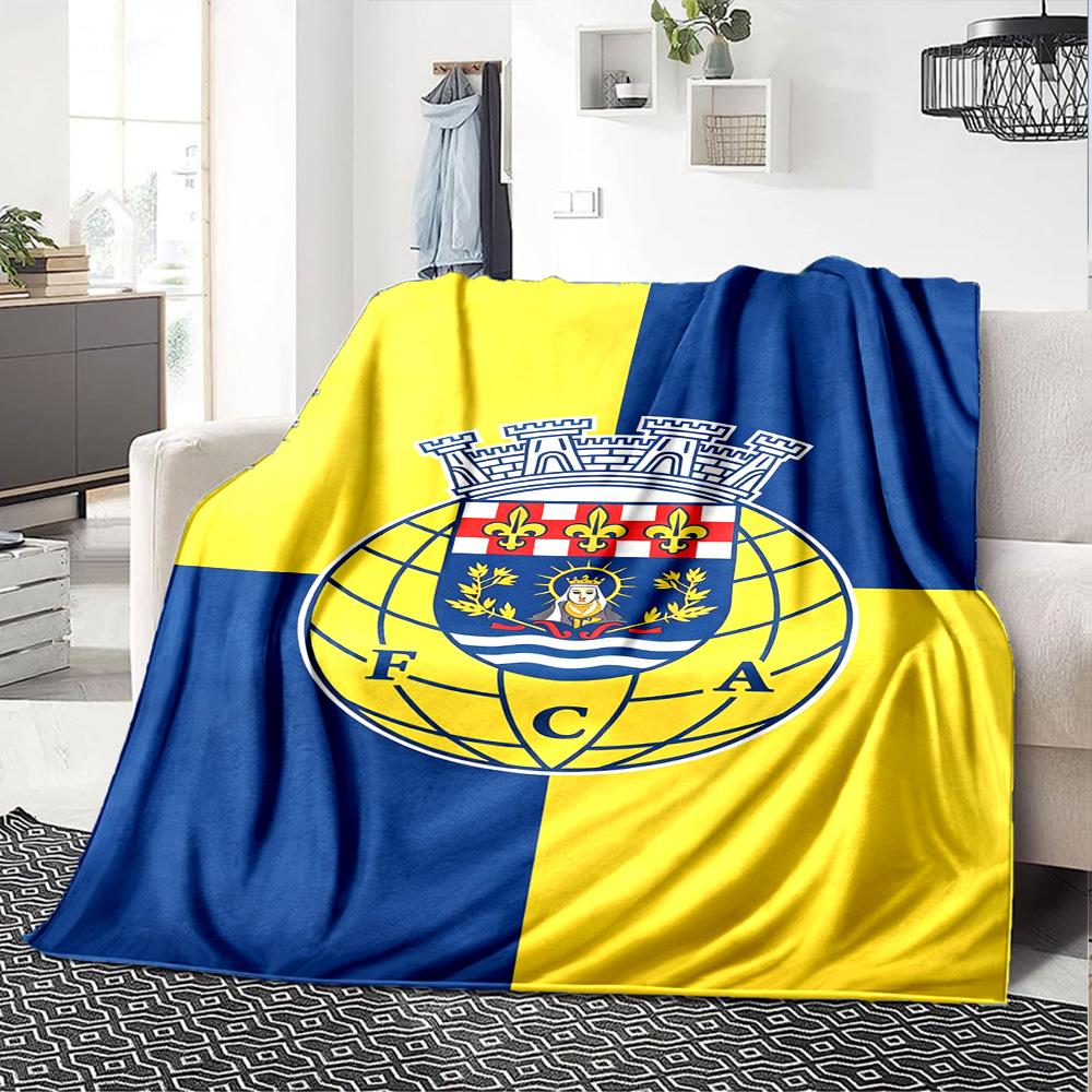 FC Arouca Print Flannel Blanket High Quality Warm Comfortable Cover for All Seasons Perfect for Gifts Home Decor