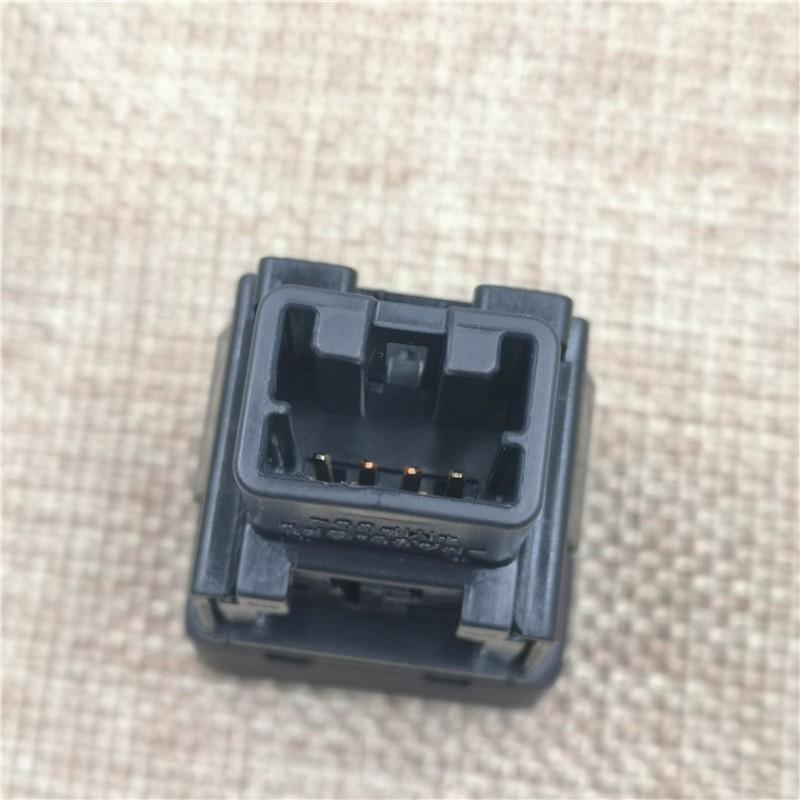 For NISSAN 2010-2018 SUNNY MARCH Hazard Light Switch Double Flash Lamp Swit Emergency Light Warning Light Switch