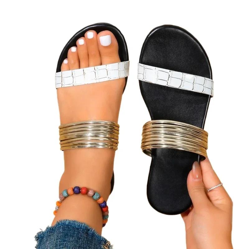 Летняя новая женская обувь 2024 года, высококачественные женские тапочки, однотонные глянцевые пляжные туфли большого размера, женская обувь на плоской подошве