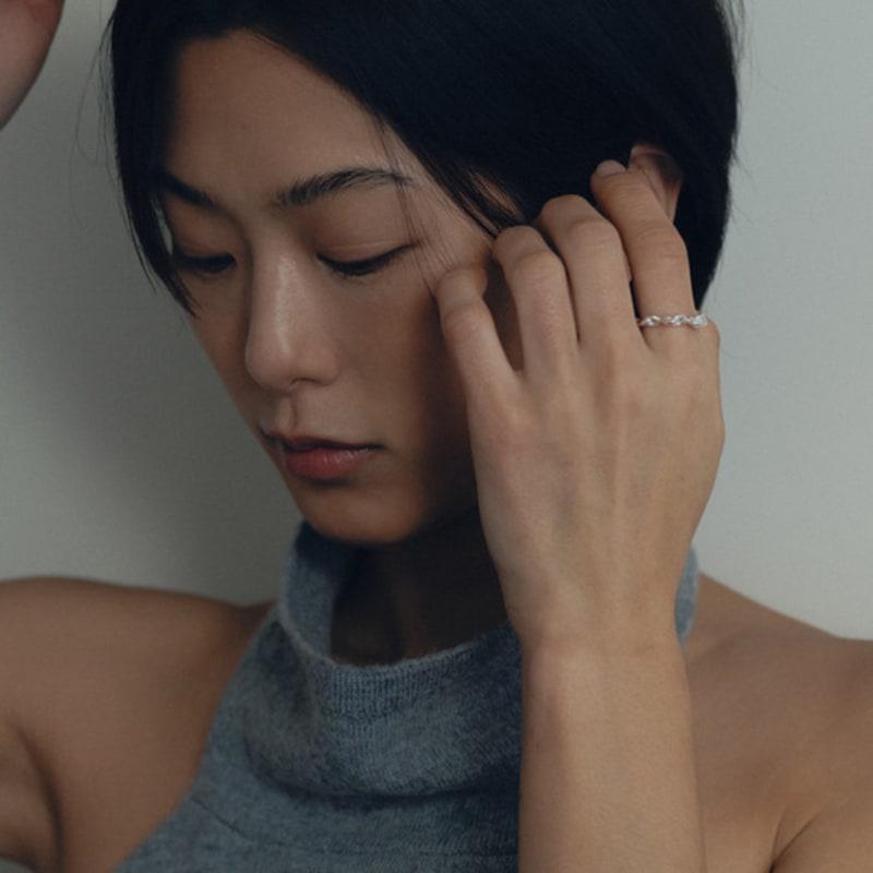 KODO Crescent Chain Ring