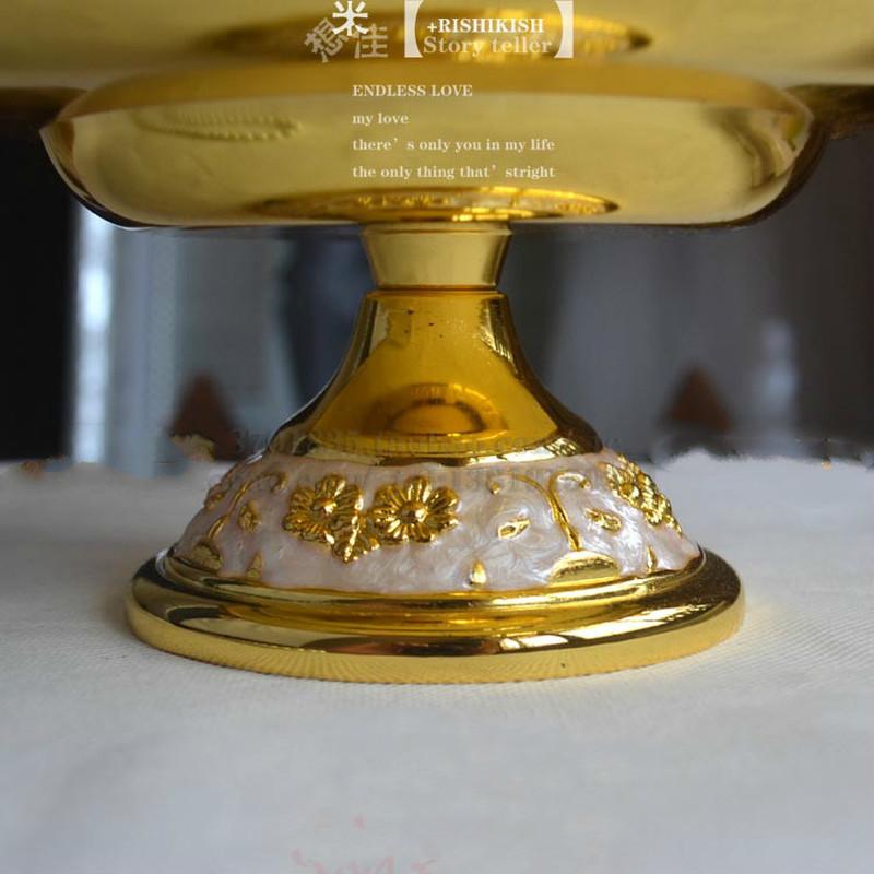 Fashion Quality Alloy Luxury Fashion Home Fruit Plate Decoration Candy Plate Dish Snack Plate Snack Bowl European Style