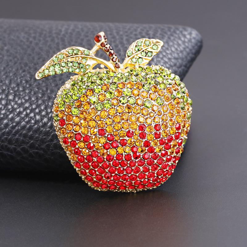 Christmas Eve Full Diamond Fruit Apple Brooch High-end Luxury Female Corsage Transshipment Meaning Peace Jewelry Pin