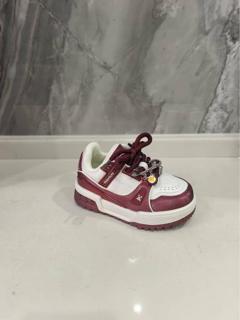 2026 Spring Children's Lightweight Casual Shoes - Boys' & Girls' Classic Pendant Sneakers
