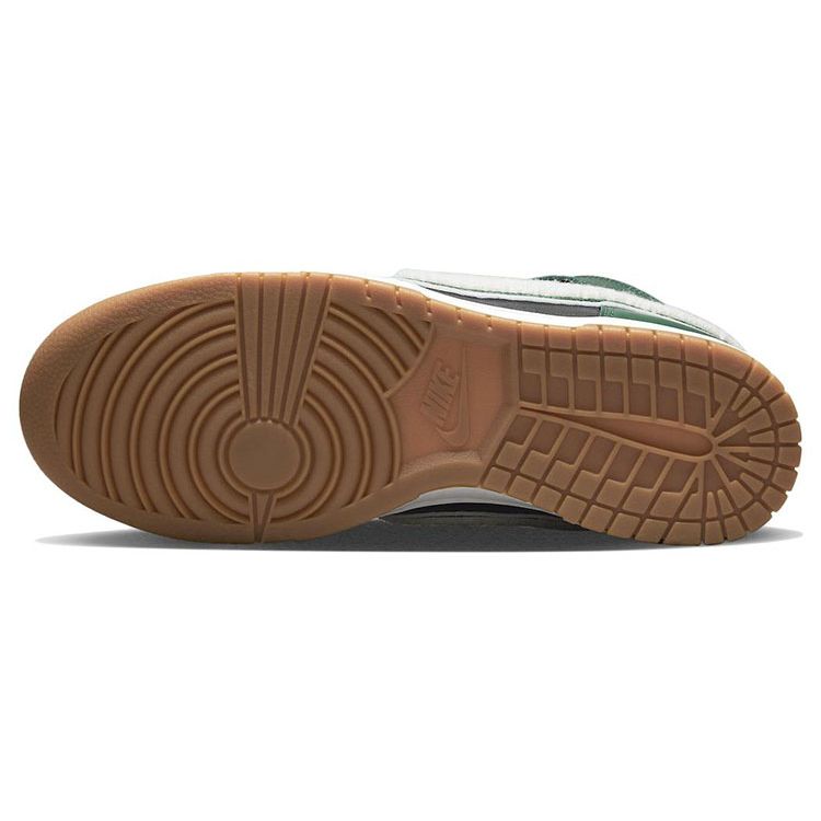 Nike Мужские кроссовки Dunk High Chenille Swoosh - Gorge Green, черные, с белой резинкой, средней толщины и коричневым оттенком DR8805-001