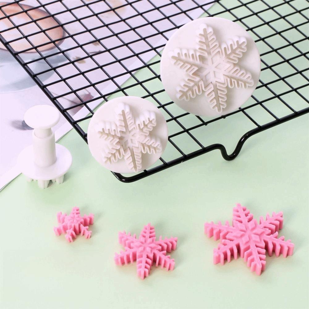 6pcs Plunger Design Snowflake Molds Food Grade Plastic Cookie Embossing Tools Fondant Decorating