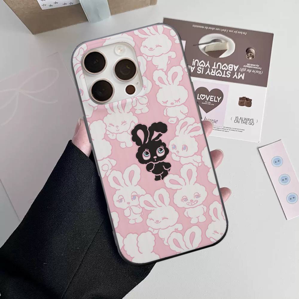 Милый Мультяшный Кролик Эстер Чехол для Телефона для IPhone 17 16 15 14 13 12 11 Гофрированный Матовый Мягкий Чехол Противоскользящий