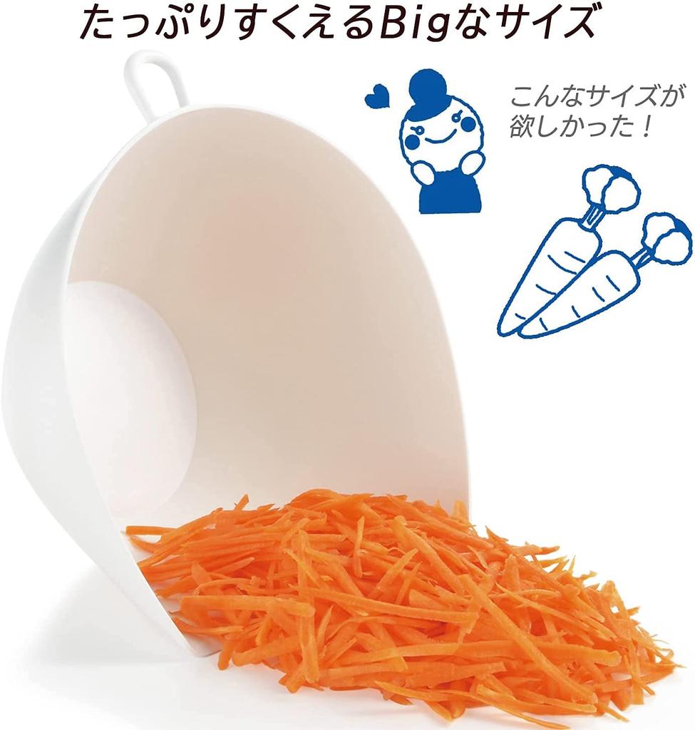 Akebono Sangyo Дуршлаг и миска Сделано в Быстро зачерпывайте ингредиенты, нарезанные на разделочной доске, даже когда они помещены под проточную воду. Включает мерную