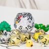 Cusdie Набор кубиков для D&D Животные Милые Смола 7 шт. Разные D4 D6 D8 D10 D% D12 D20 Многогранный набор кубиков для D&D Ролевых Настольных Игр