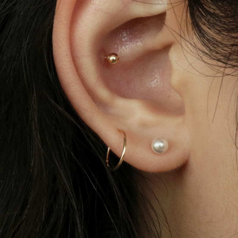 Less is more 14K Gold Pearl Earring