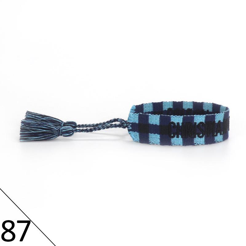 Браслет дружбы ручной работы с вышивкой и кисточками для женщин