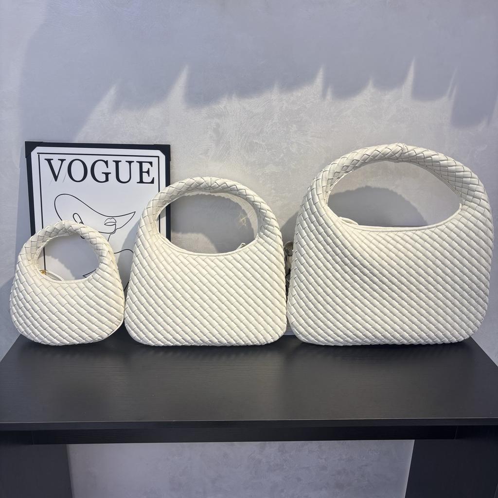 2026 Сумка женская премиальная текстура ручной вязки ручная ручка плечо кросс-боди цепь круглая сумка