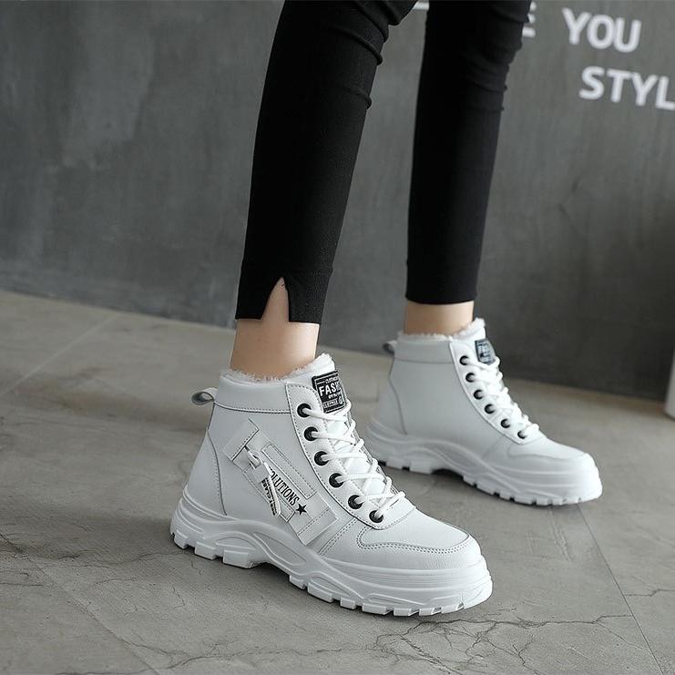 Winter Boots Women Ankle Boots Warm PU Plush Winter Woman Shoes Sneakers Flats Lace Up Ladies Shoes Women Short Snow Boots