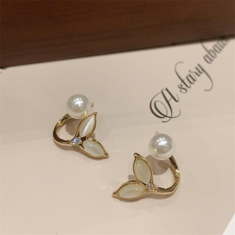 111 Silver Needle Super Fairy Opal Fish Tail Earrings Female Simple Two Wear Temperament Earrings Temperament Versatile Pearl Earrings