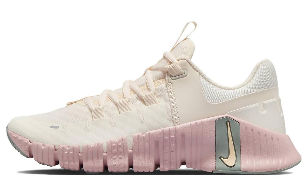 Nike Женские кроссовки для тренировок Free Metcon 5 'Pale Ivory Ice Peach' DV3950-102