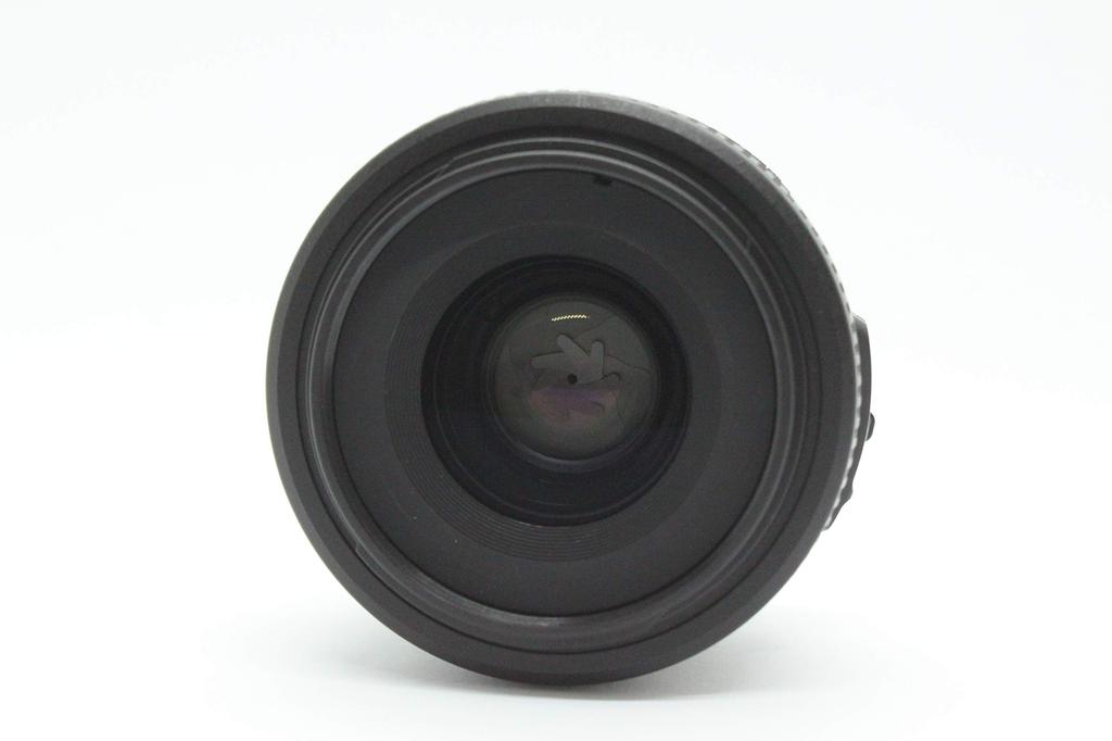 Nikon DX NIKKOR 35mm фикс, разработанный эксклюзивно для формата Nikon DX, объектив AF-S f/1.8G, камеры.