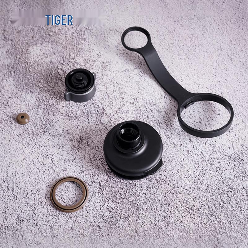 Tiger 800ml Double-Layer Vacuum Insulated Sports Bottle