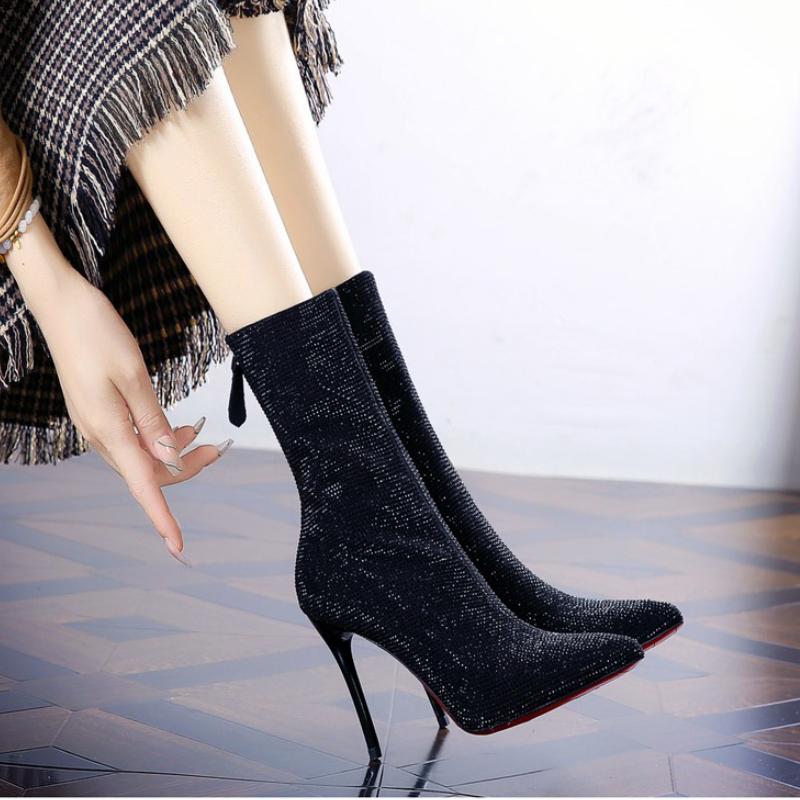 Мода 2024 Весна и Осень Новые Острые Стразы Модная Верхняя Одежда Тонкие Каблуки Женские Универсальные Ботинки Одиночные Ботинки Женские