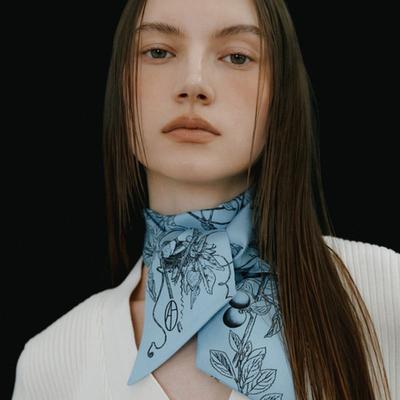 AVVINA PELLE Botanic Garden Long Twilly Silk Scarf - Blue