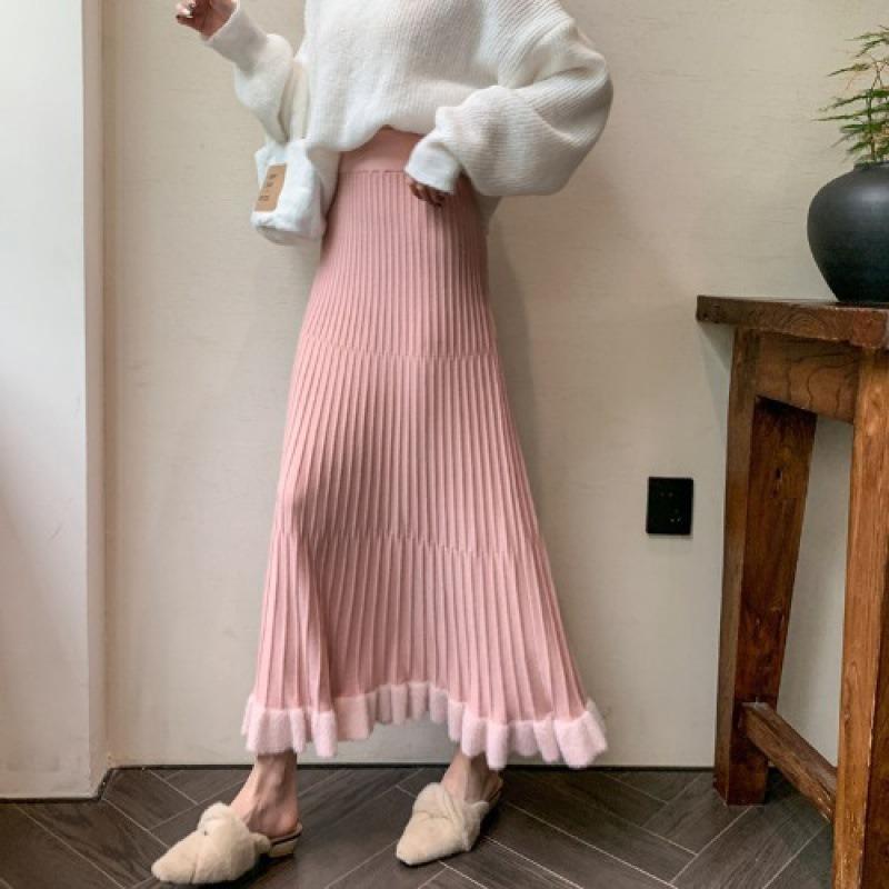 Women's Autumn and Winter Crotch-concealing Pleated Knitted Half-body Skirt