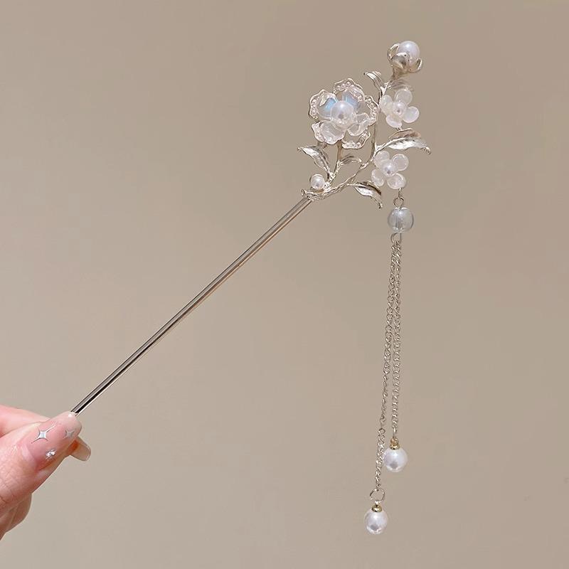 High-End Retro Chinese Tassel Hairpin for Women - Versatile Alloy Hair Clip for Elegant Updos