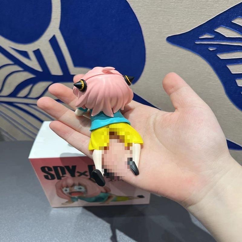 Плачущая Аня Фигурка Статуэтка Аниме Spy X Family Милая Кавайная Аня Форджер Фигурка Скульптура Декор для Дома Настольное Украшение Аксессуары