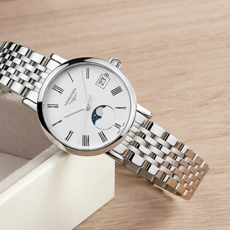 Longines Серия 'Наследие часового искусства' Кварцевый механизм Водонепроницаемость 30 м Женские часы Швейцарские часы 30 мм Белый циферблат Корпус из нержавеющей стали L4.330.4.11.6