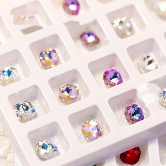 Изысканное украшение для ногтей Easy Paste Mini Decoration